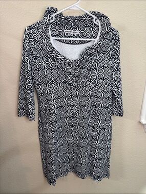Barbara Gerwit Black & White Swirl Knee-Length Dress